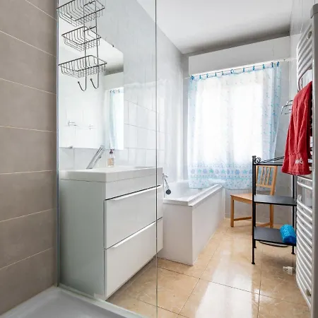 Les Treilles By Interhome * Le Racou