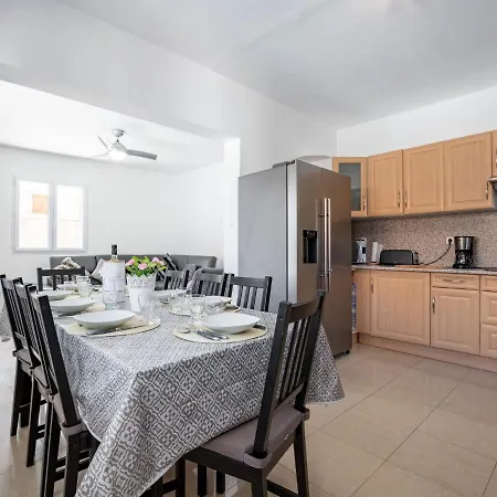 Les Treilles By Interhome 別荘 Le Racou