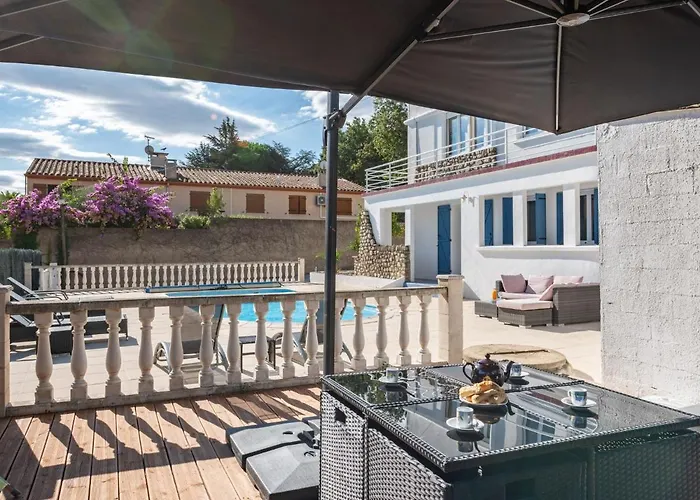 Casa de Férias Les Treilles By Interhome